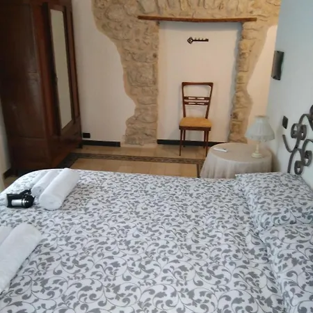 Casina Di Pietra